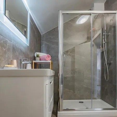 Seaview Roberta * Zara