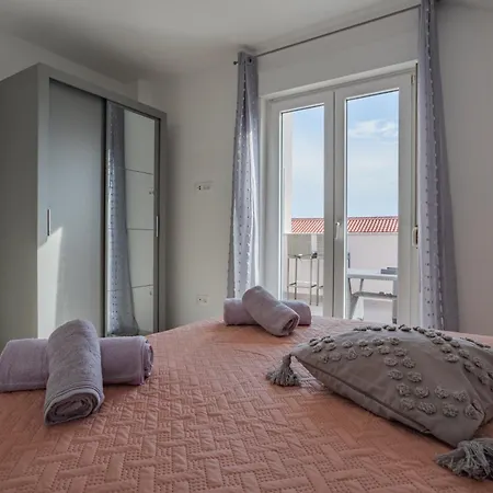 Seaview Roberta * Ζαντάρ