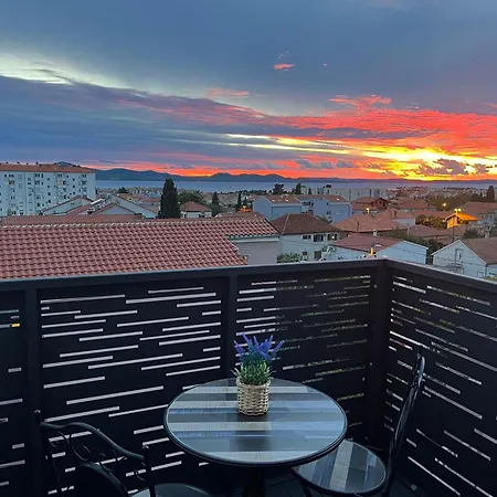 Seaview Roberta Apartment